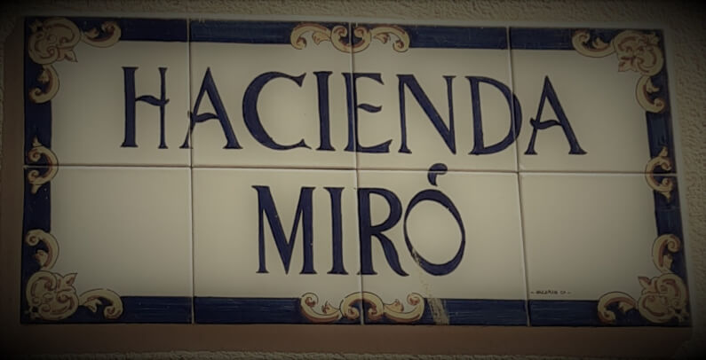 HACIENDA MIRO EN LA PUEBLA DEL RÍO